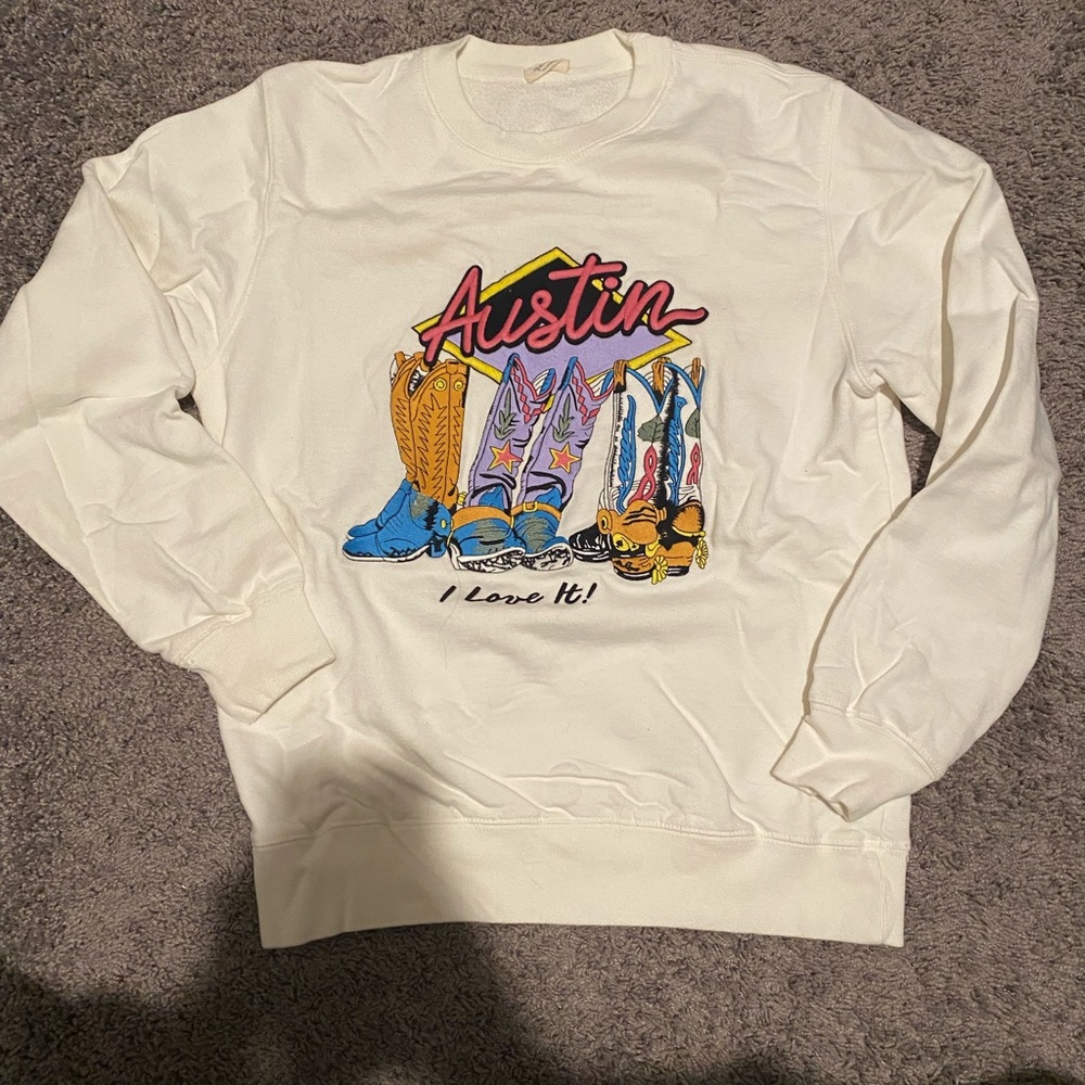 Brandy Melville Austin Crewneck